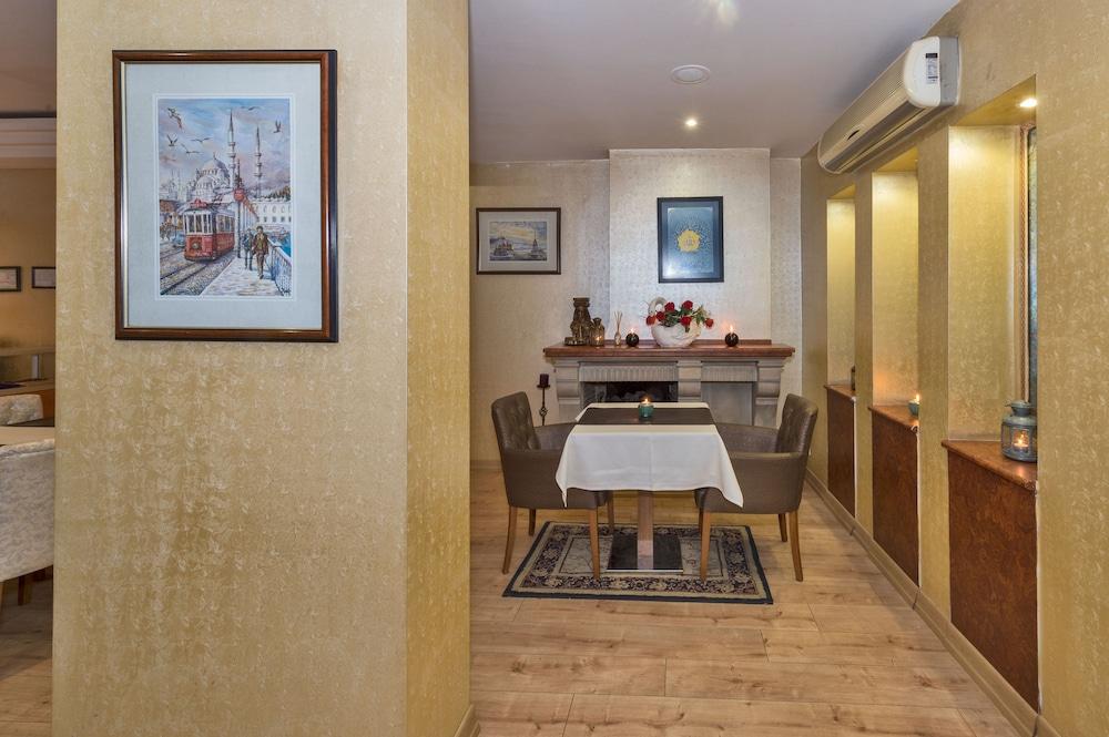 Beyaz Kugu Hotel Istanbul Exterior foto